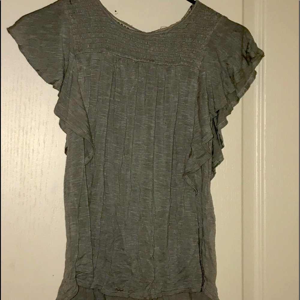 Cute flowly blouse size small